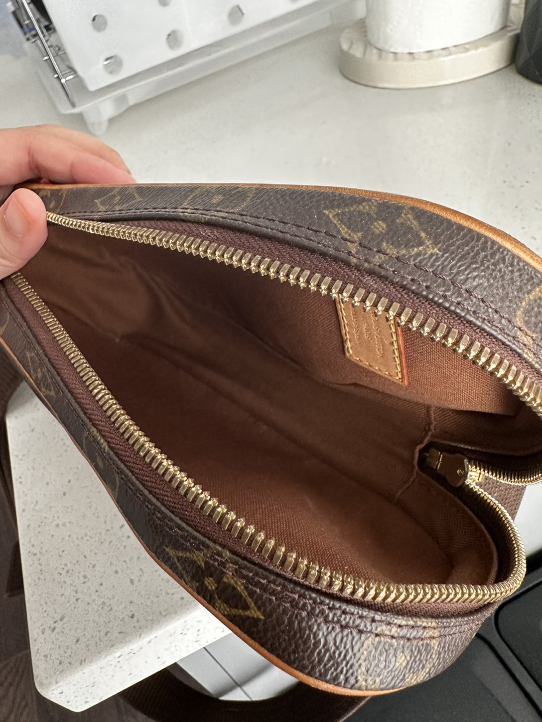 Vintage Louis Vuitton Monogram Pochette Gange - photo 3