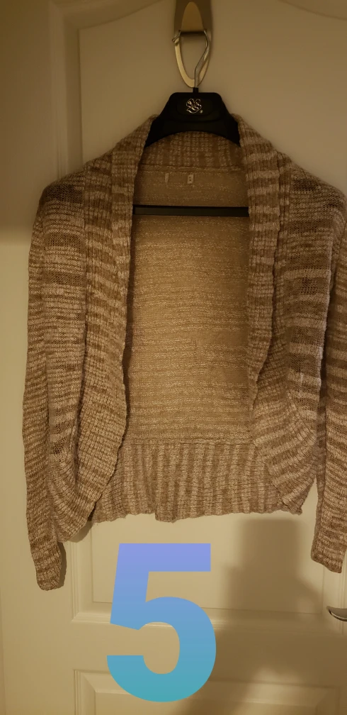 tops and shorts for girls 10 to 16 years old image indicator(3)