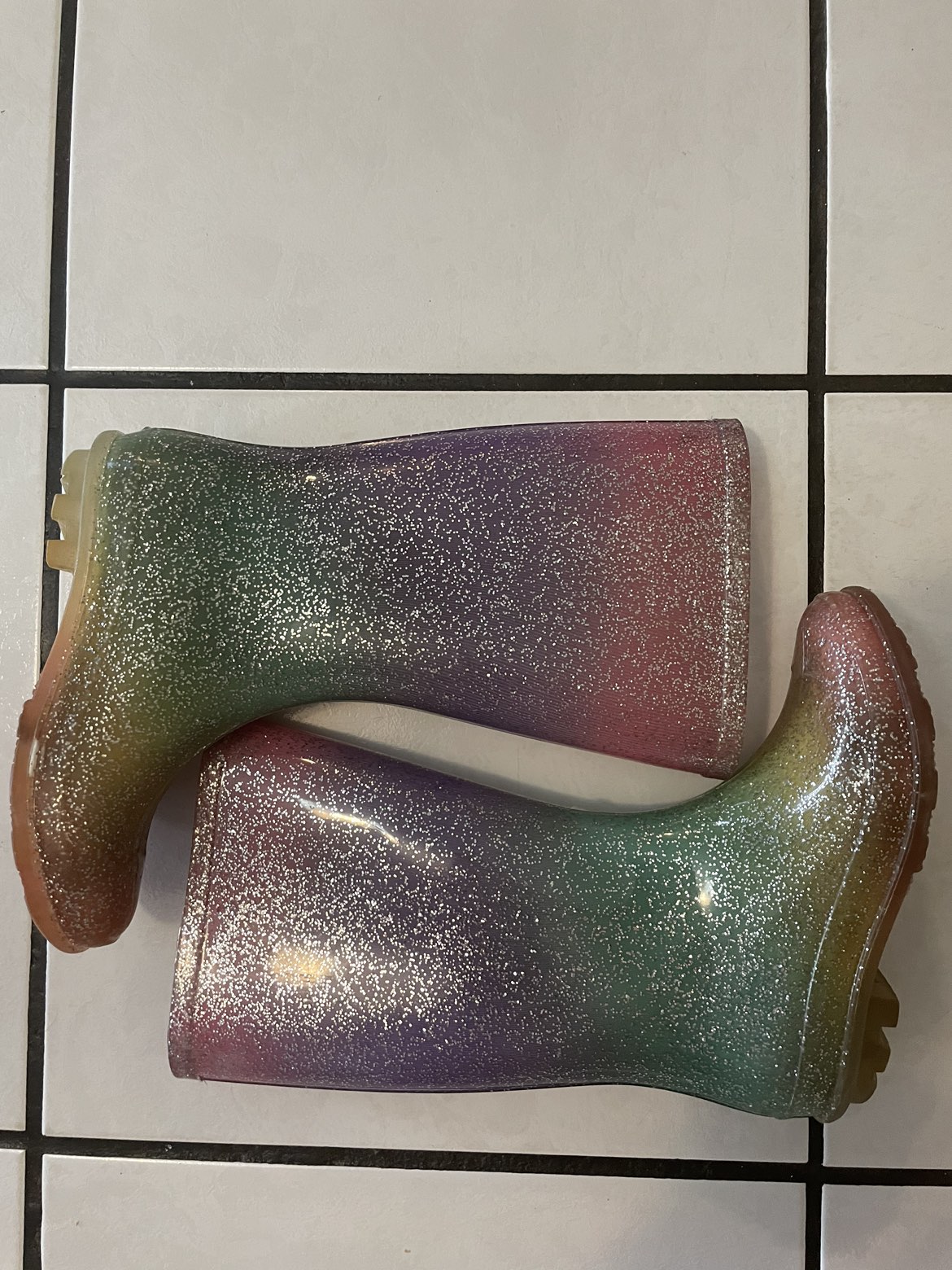 Kids size 13 rain boots