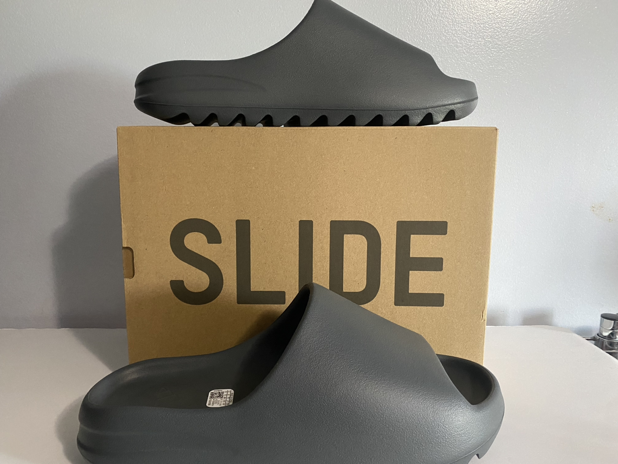 ADIDAS YEEZY SLIDES **SLATE GREY** Sz 13 thumbnail
