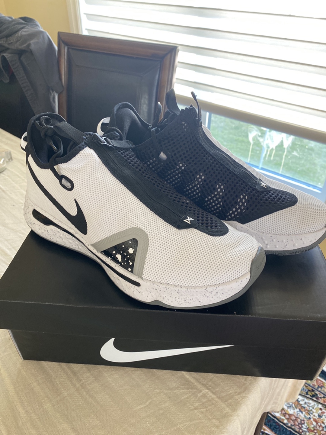Paul George IV size 10.5 men BNIB!
