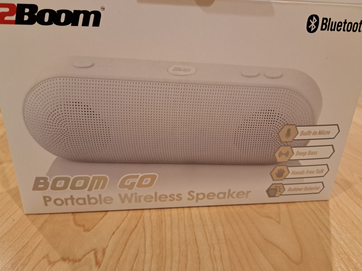 portable Bluetooth speaker - photo 4