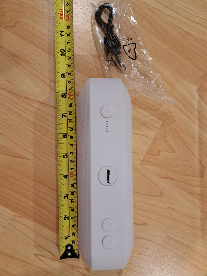 portable Bluetooth speaker - photo 5