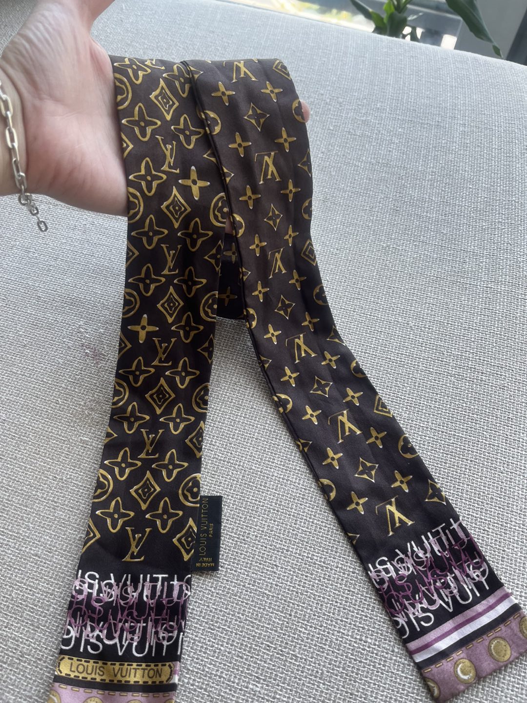 LOUIS VUITTON scarf - photo 3