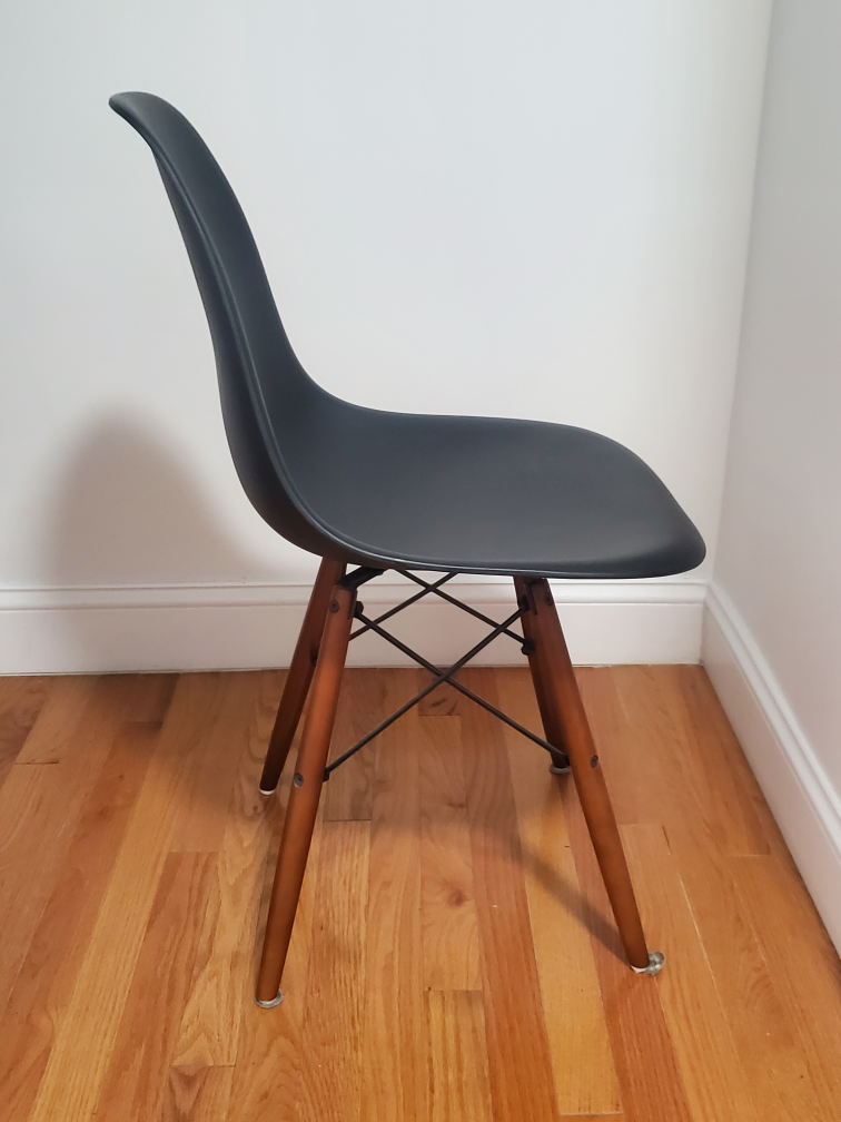 desk and chair - photo 2