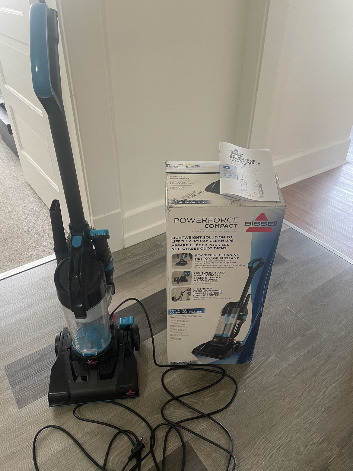 Vacuum Cleaner - photo 2