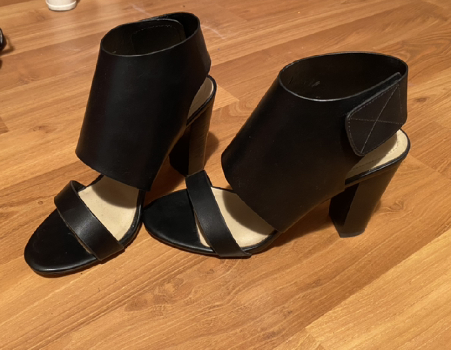 High pump black shoes- size 7.5- Aldo- new