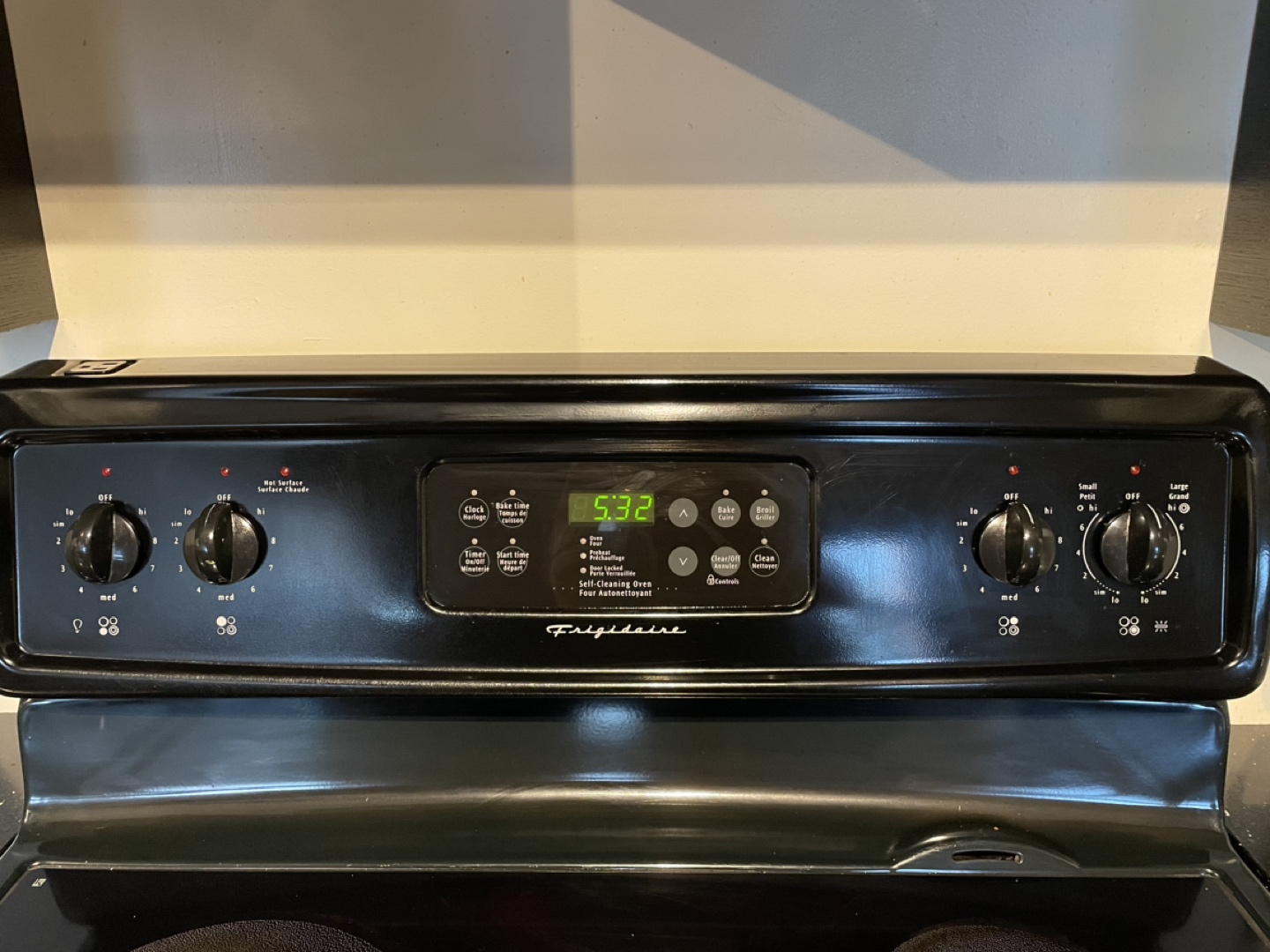 30” Electric range oven image indicator(3)