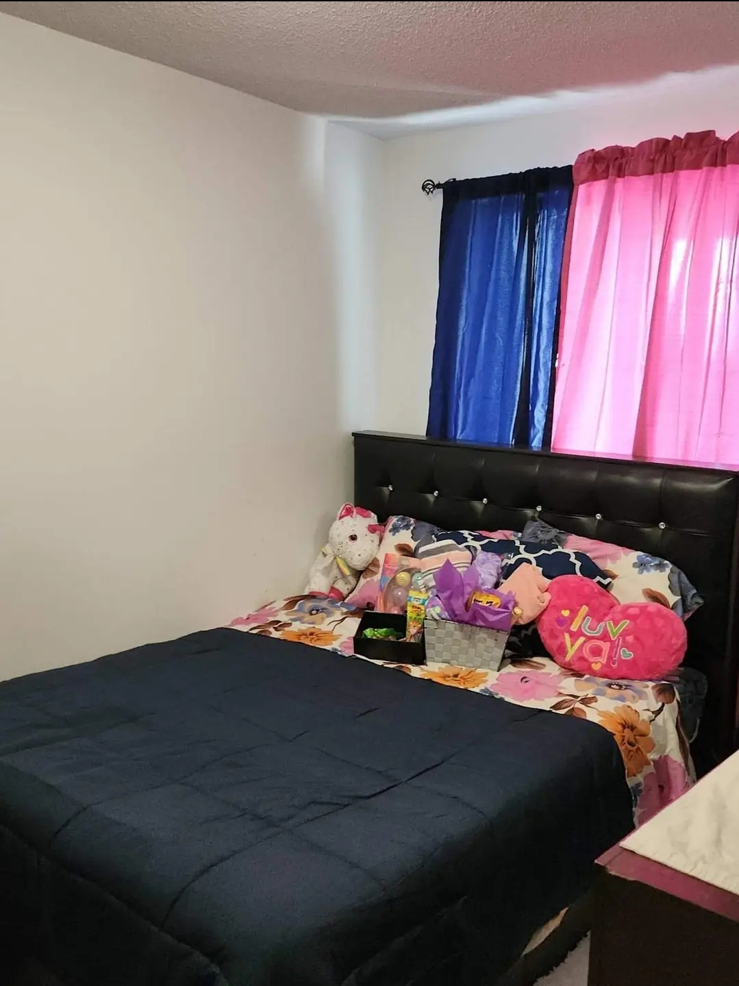 moving sale - photo 2