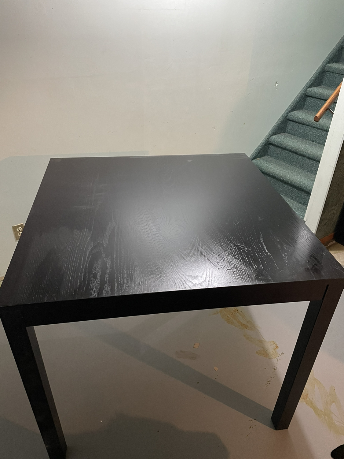 Ikea bjursta dining table