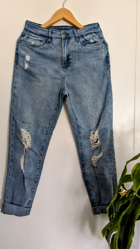 ripped jeans 👖 thumbnail