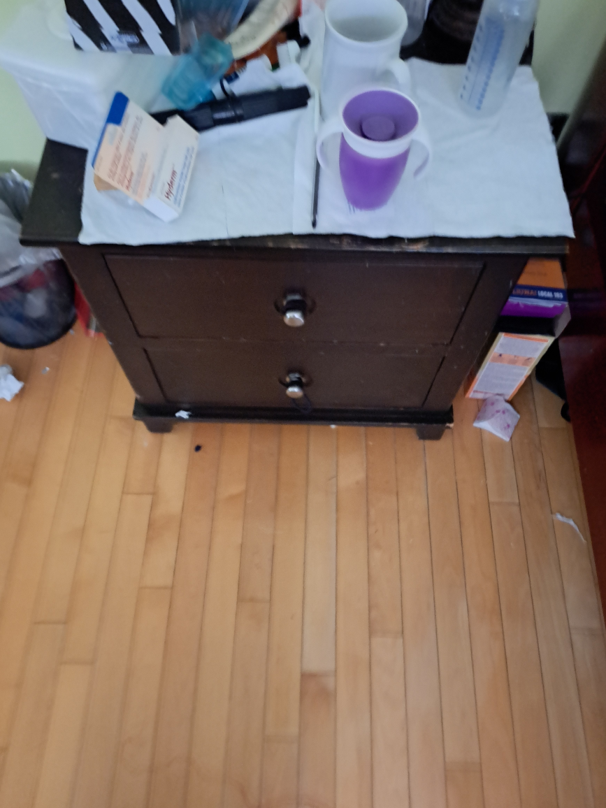 side night table thumbnail