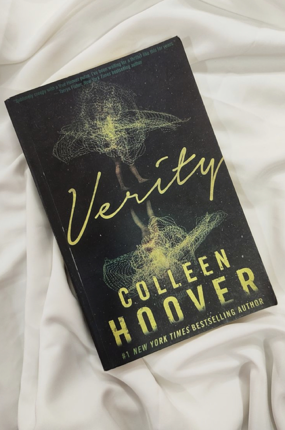Best selling book of Coleen Hoover (Verity)