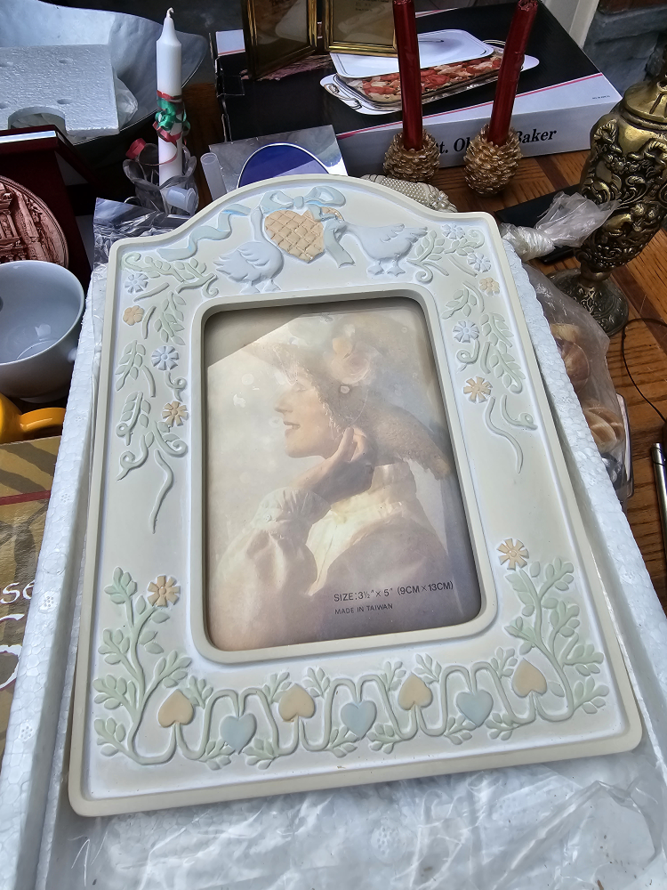 Picture Frame  - photo 2