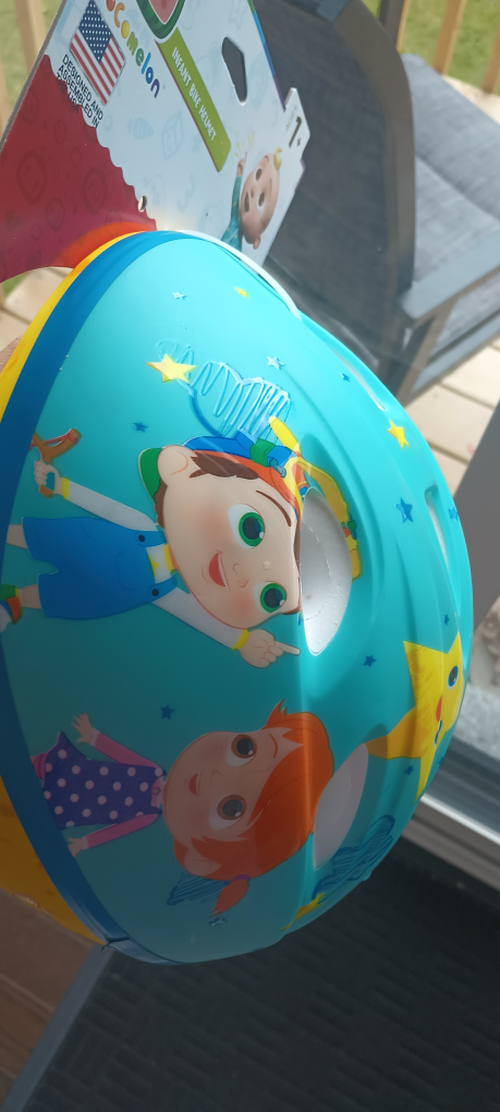 kids helmet Cocomelon