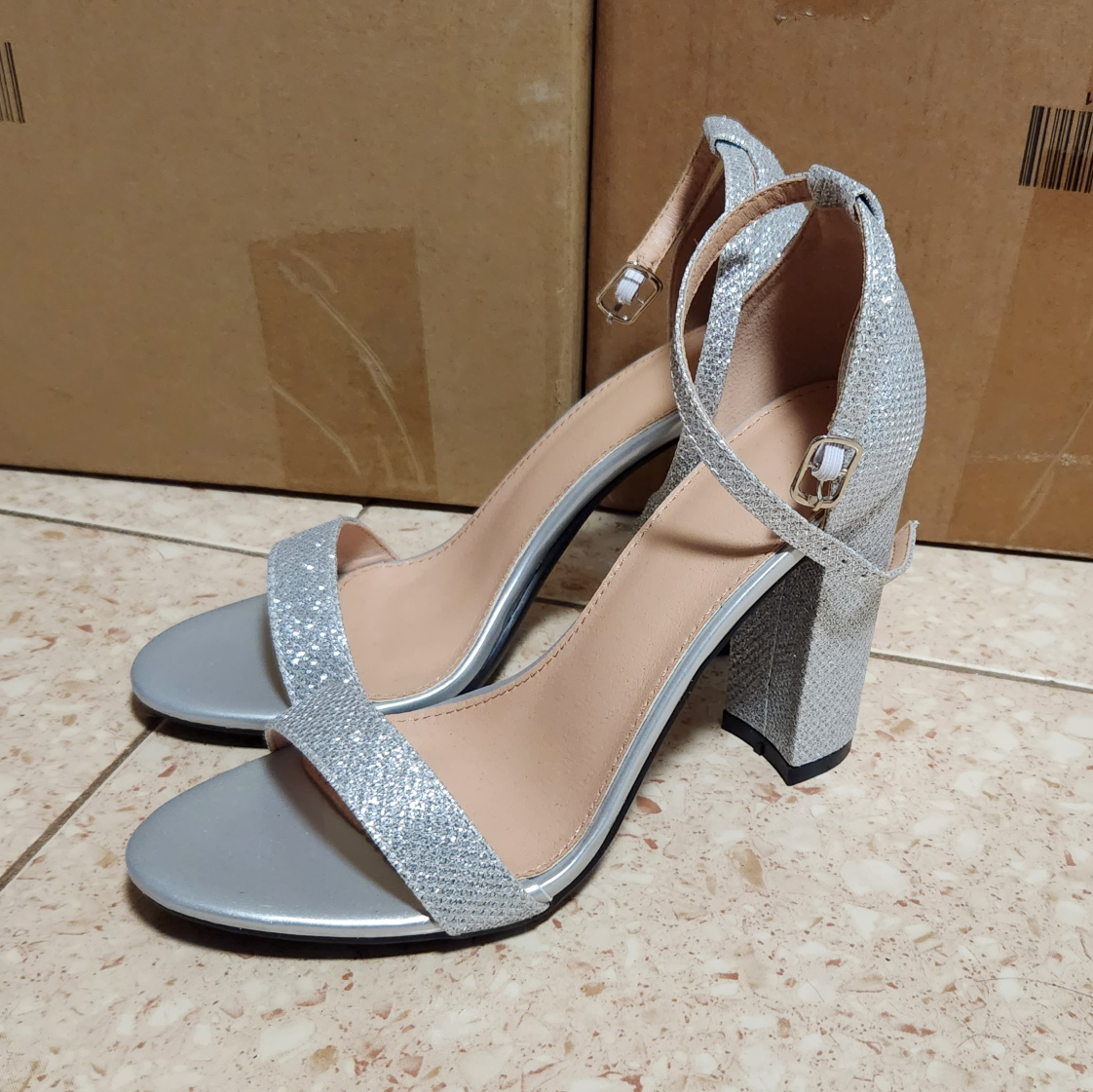 Women Glitter Ankle Strap Sandals - photo 2