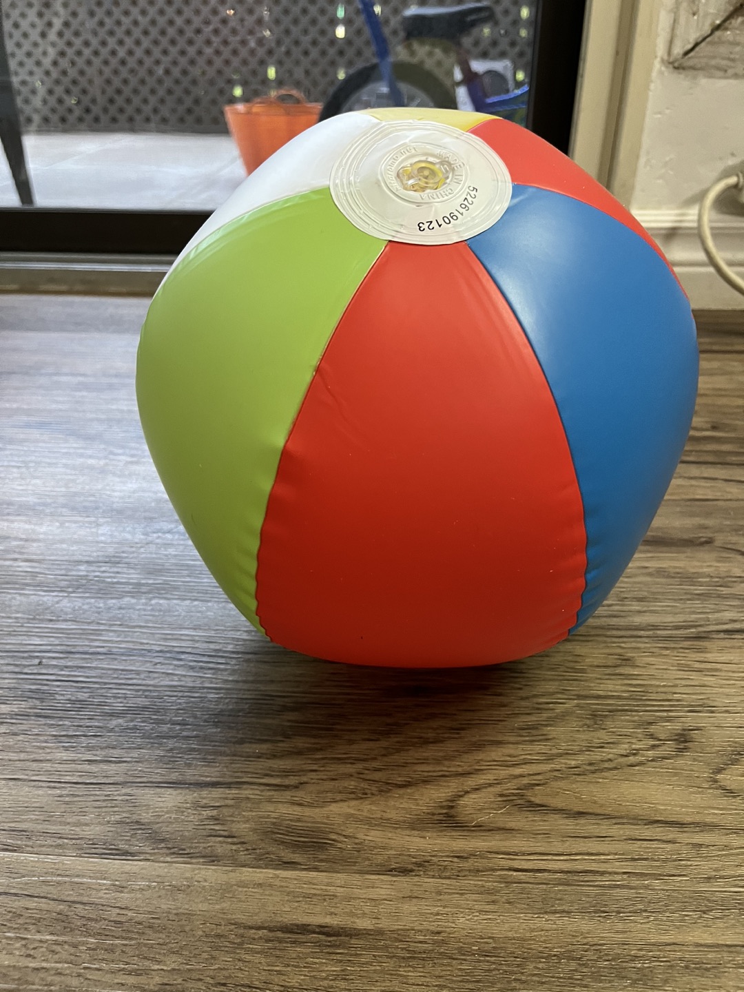 #freecycle beach ball - photo 2