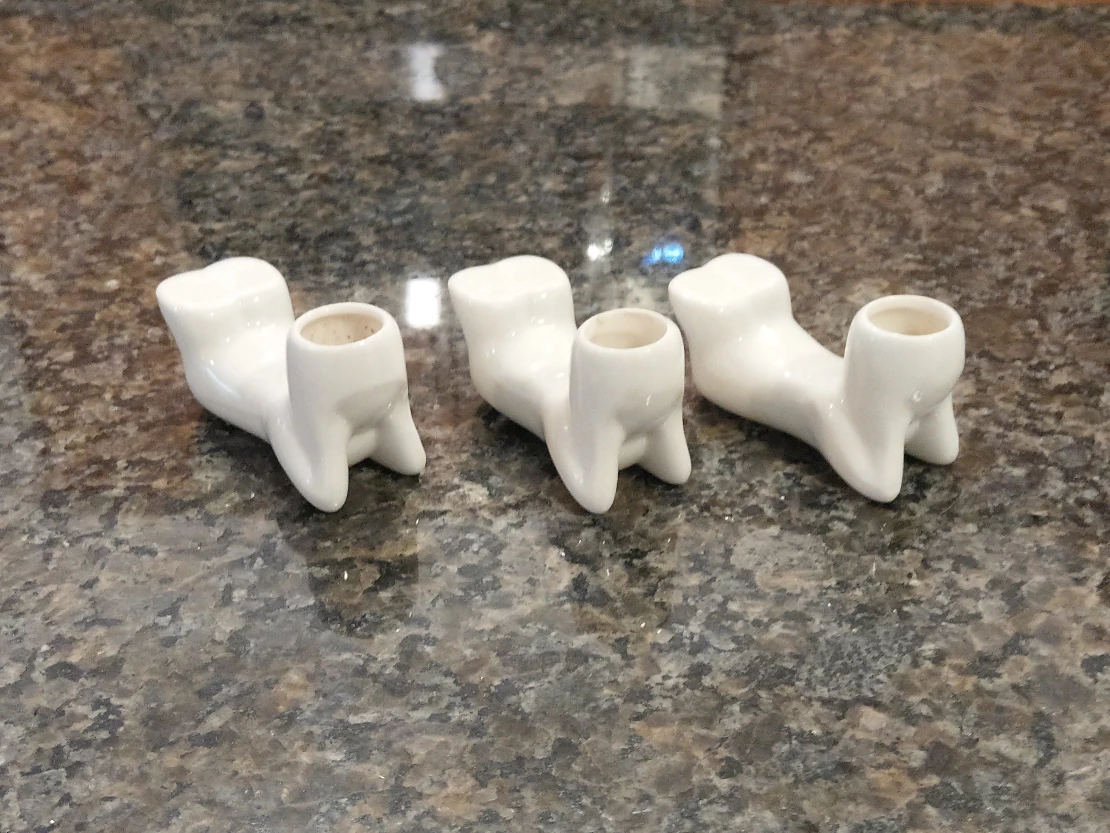 3 pcs Mini Human Grass Pot planter thumbnail