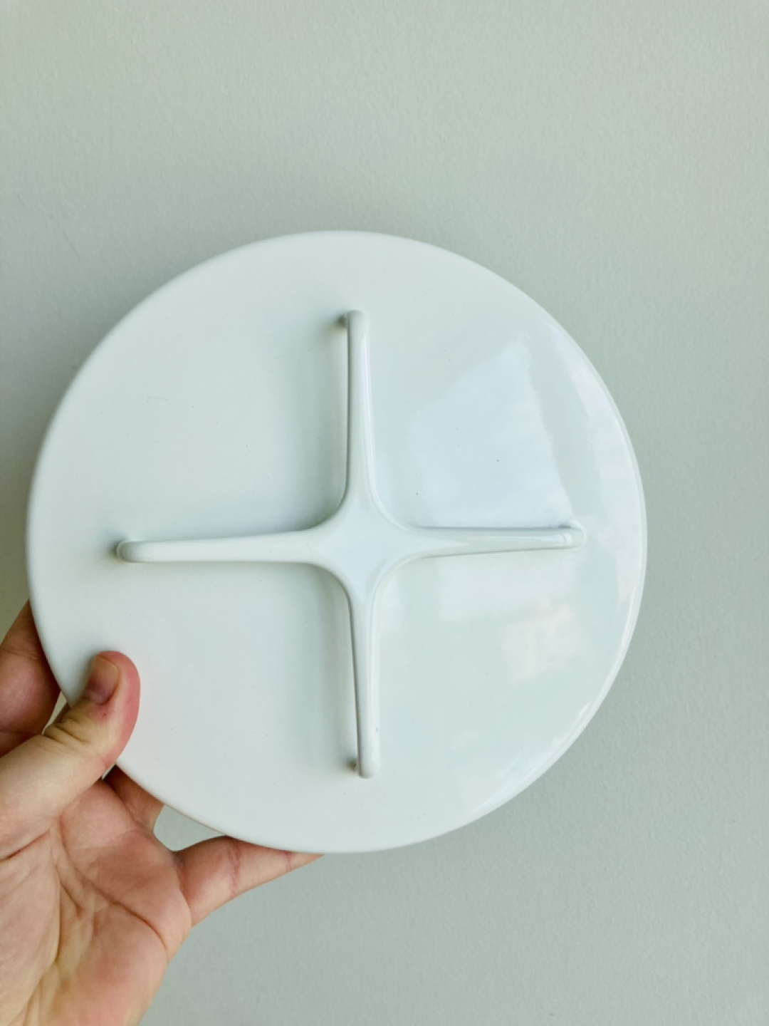 Dansk  Kobenstyle White 4 Qt Casserole image indicator(2)