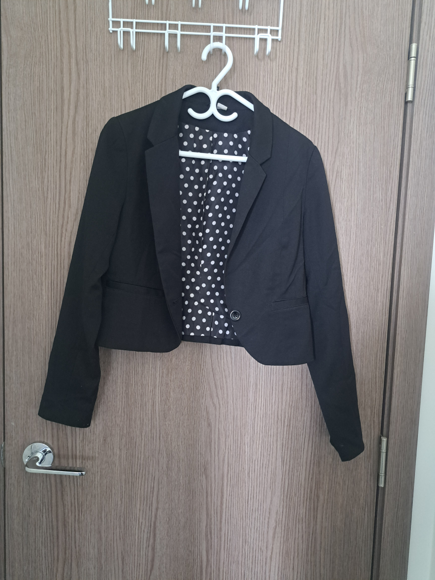 Black crop blazer H y M thumbnail