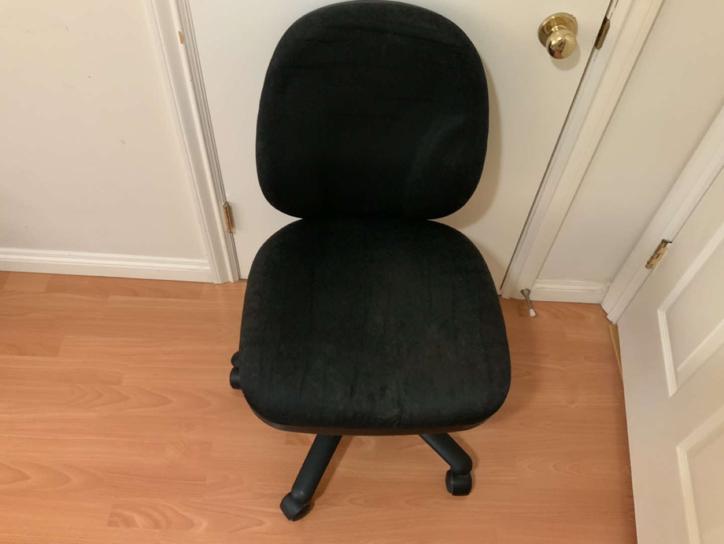Desk chair