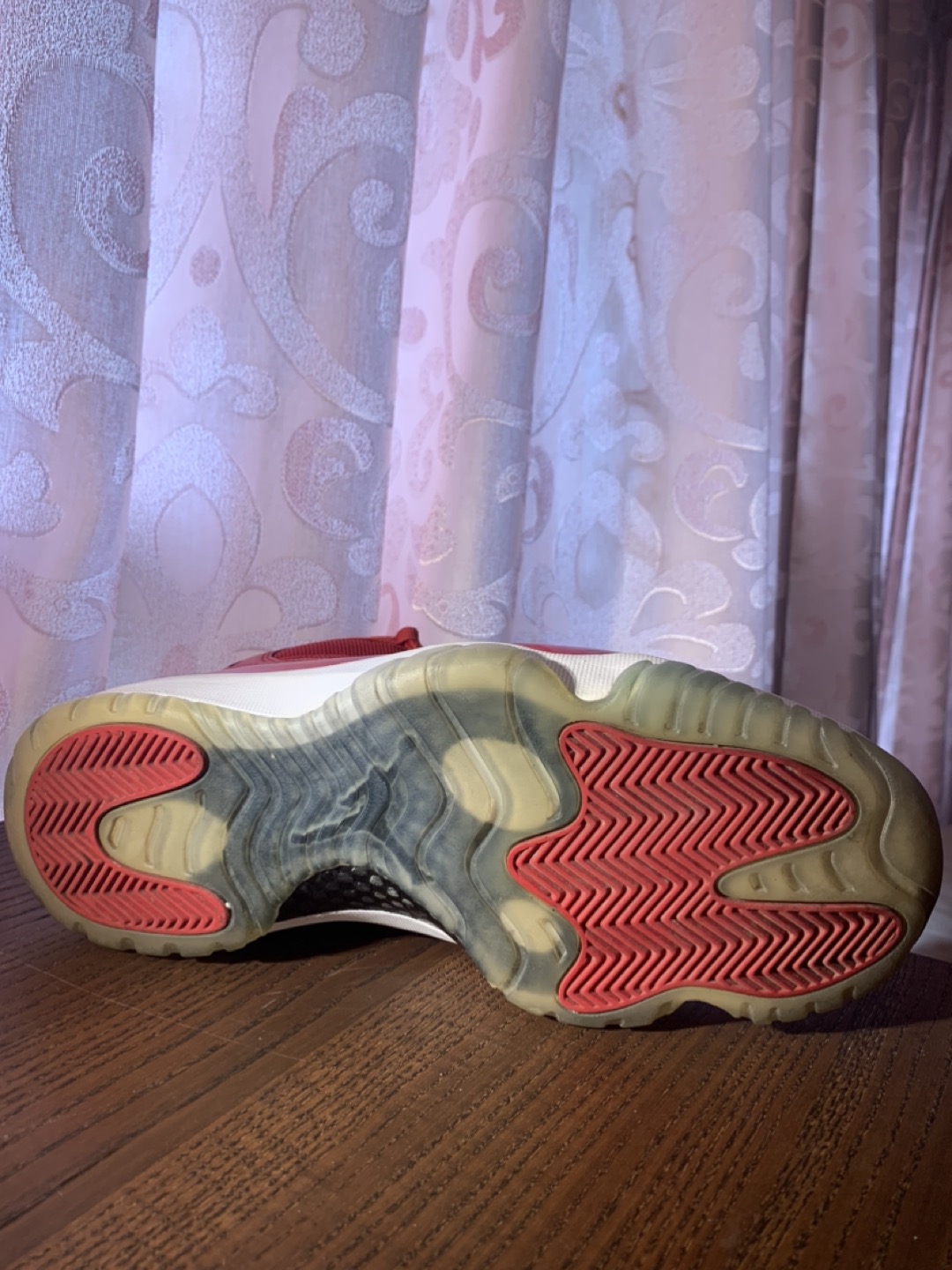 Jordan 11 win like 96’ image indicator(2)