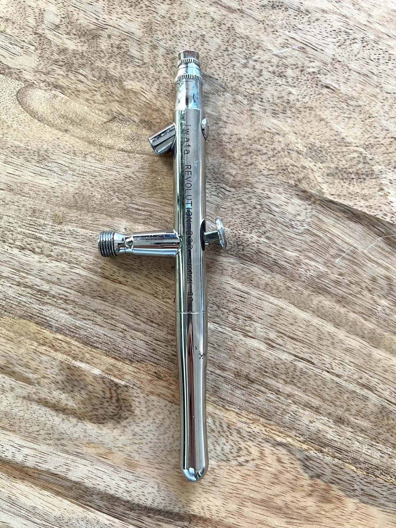 Iwata airbrush gun - photo 2