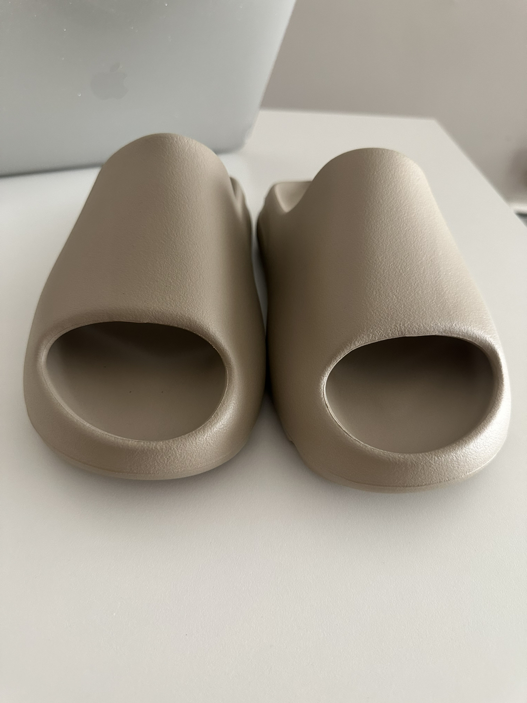Yeezy slide - photo 2