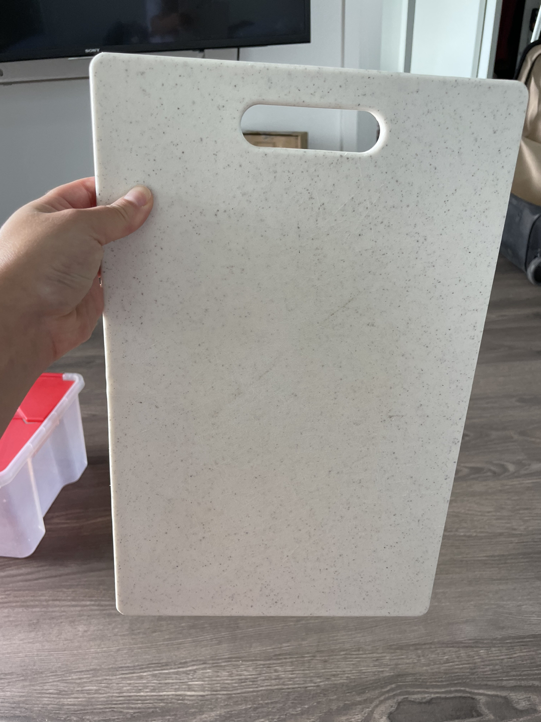 Kitchen Stuff 2 Pans and 1 Large Pot + Baking  + Utensils image indicator(9)