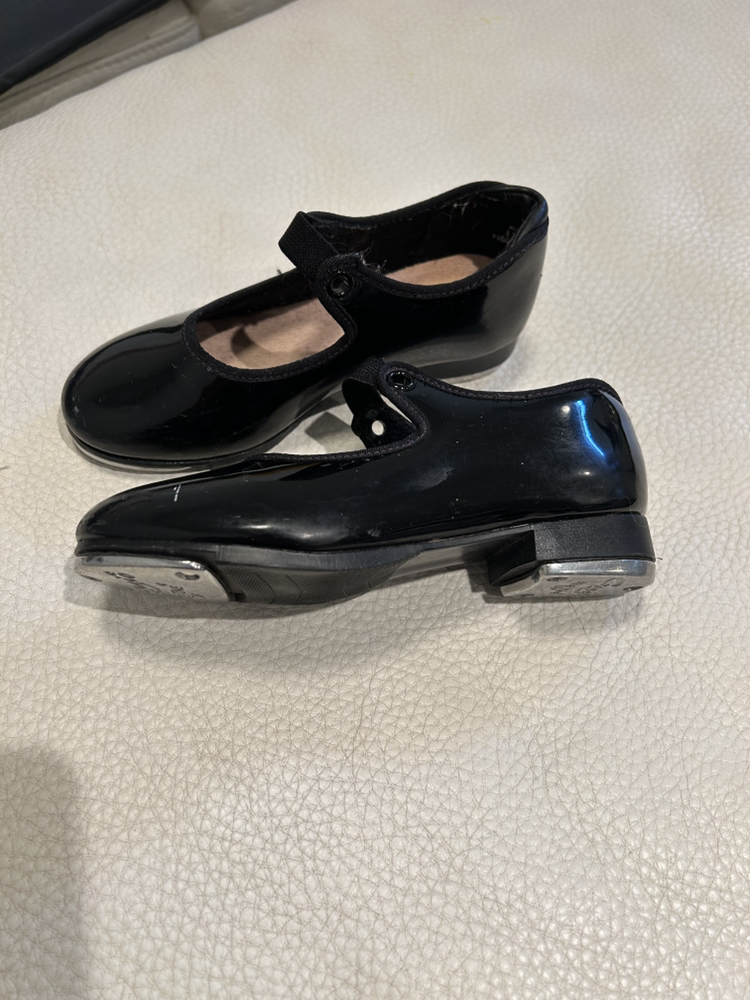 Tap dance shoes (girls) image indicator(2)