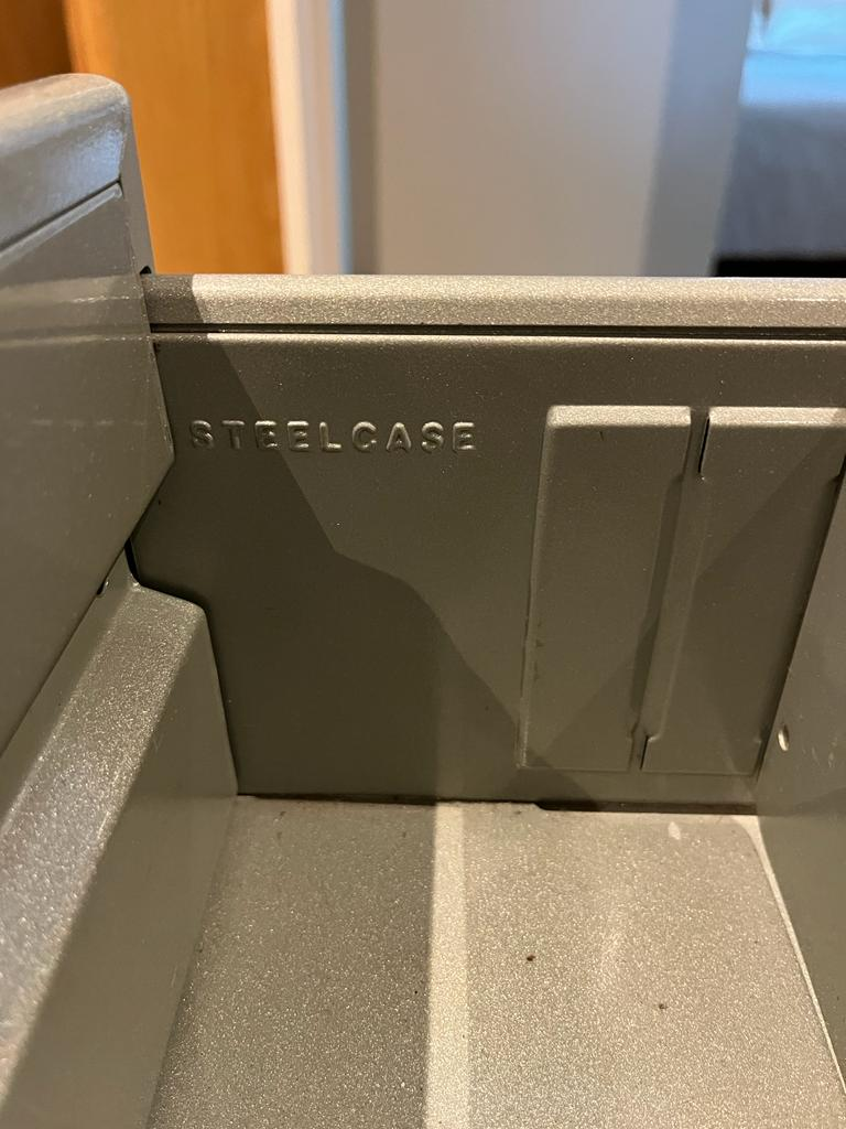 Steel Desk - photo 4
