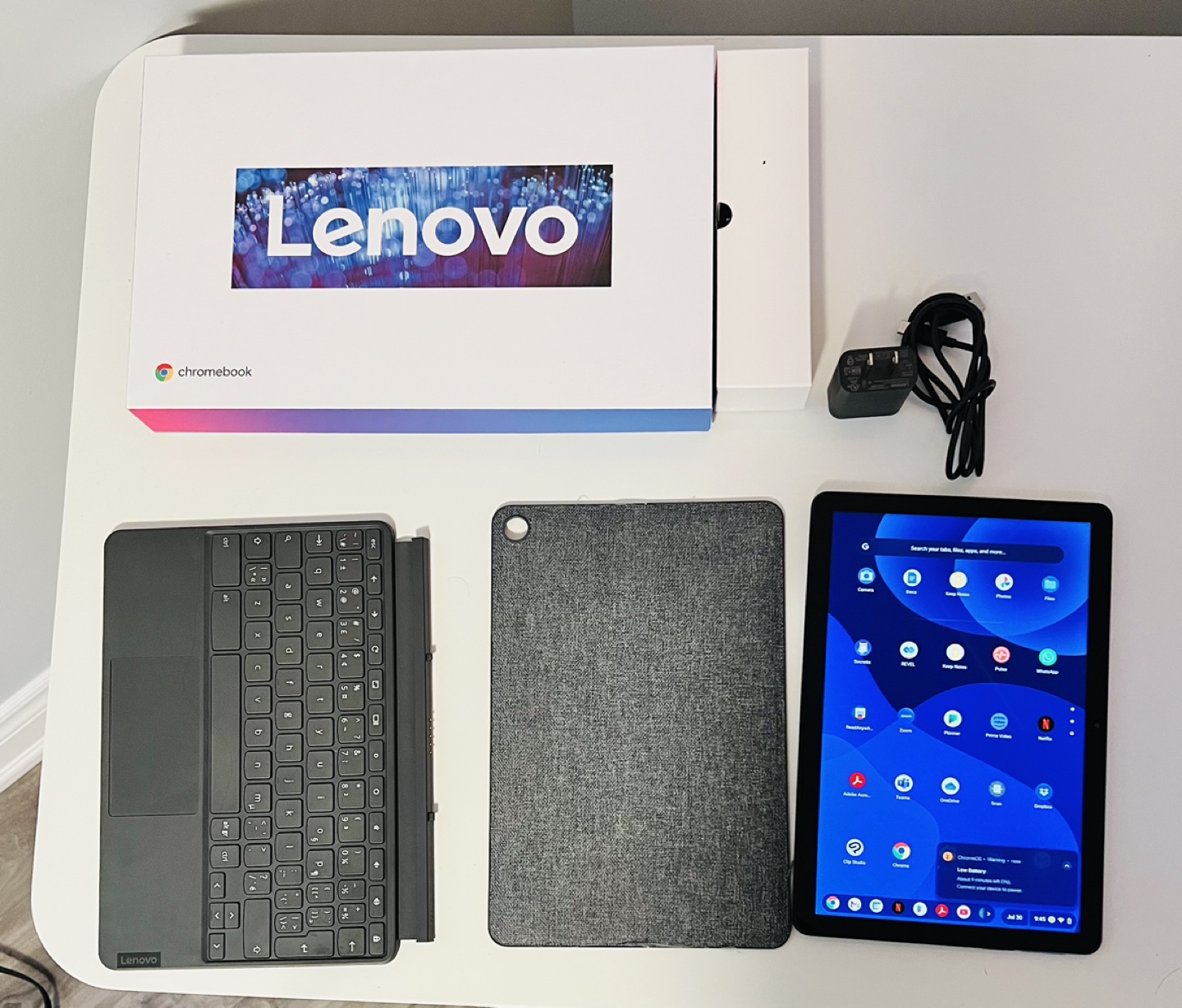 Lenovo Chromebook Duo 2 in 1 Tablet - photo 2