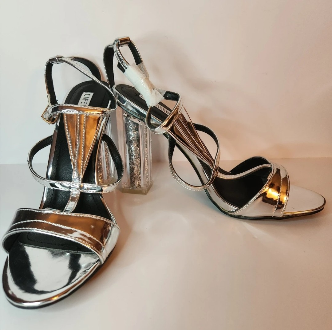 SEXY SILVER GLITTER LUCITE STRAPPY HEELS WOMEN'S 9 image indicator(4)