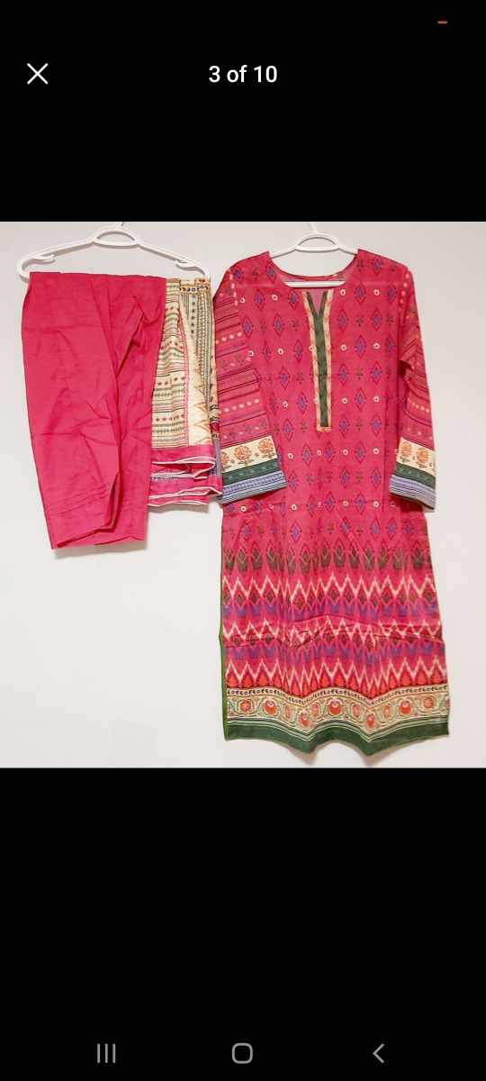 Pakistani Ladies Lawn Suits 3 Pieces Original Lakhani Large Size image indicator(6)