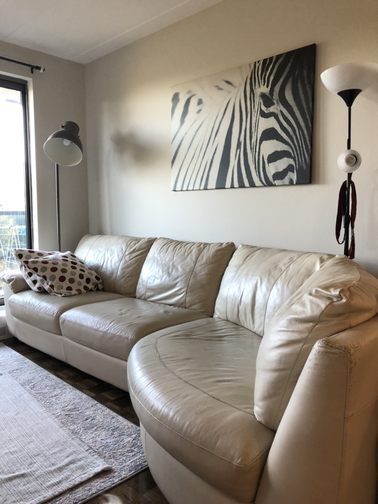 Moving sale White leather sectional thumbnail