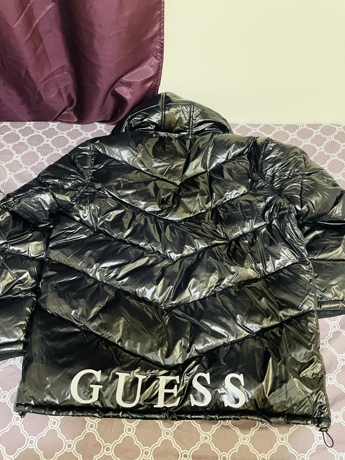 GUESS winter puffer Jacket men XL