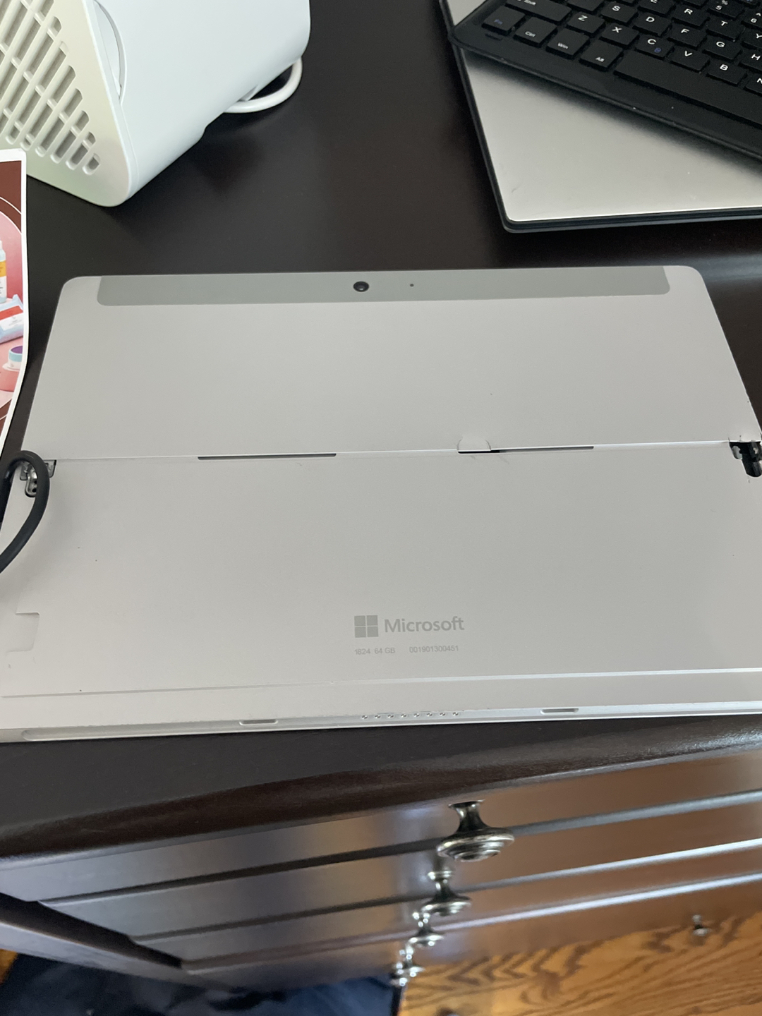 Microsoft surface go - photo 2
