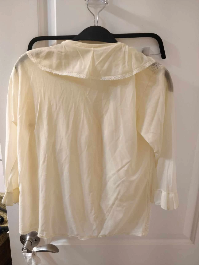 Silk Like Ruffled Blouse image indicator(2)