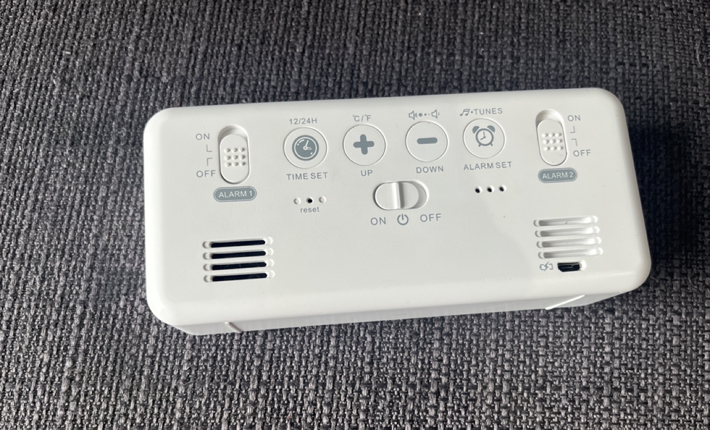 Digital alarm clock - photo 3