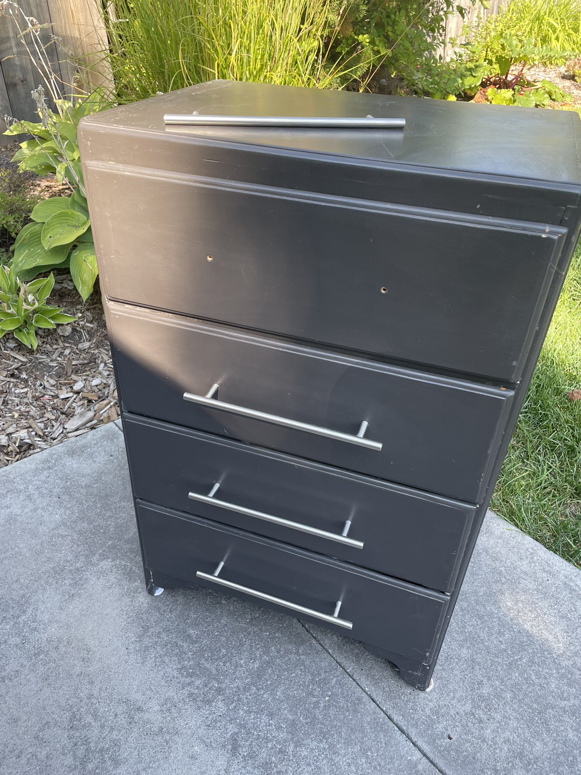 Side Dresser - 4 drawer - Stainless Steel pulls