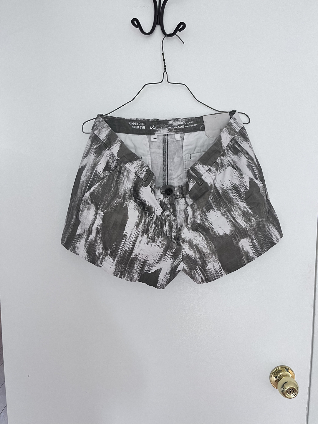 Gap Summer Shorts Size 12R thumbnail