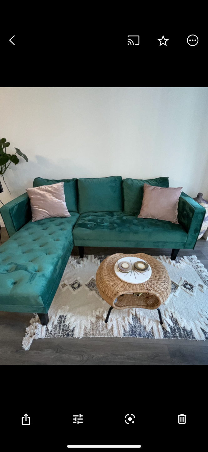 Structube Sectional Green Velvet Sofa - photo 2