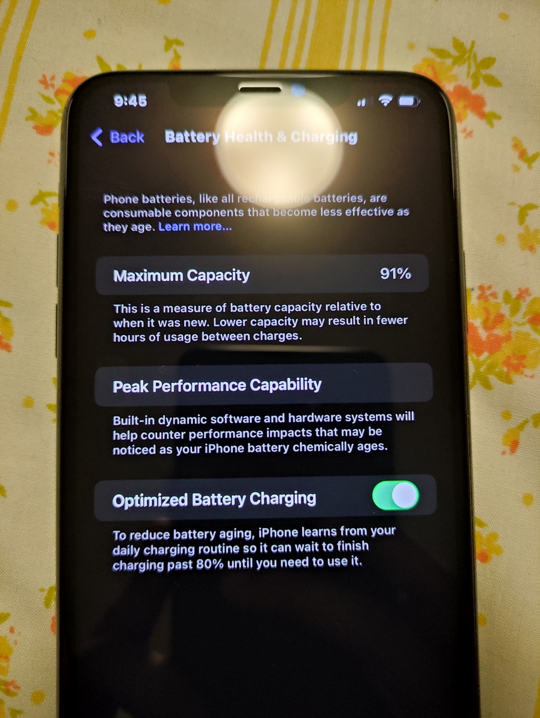 iPhone 11 Pro Max - photo 4