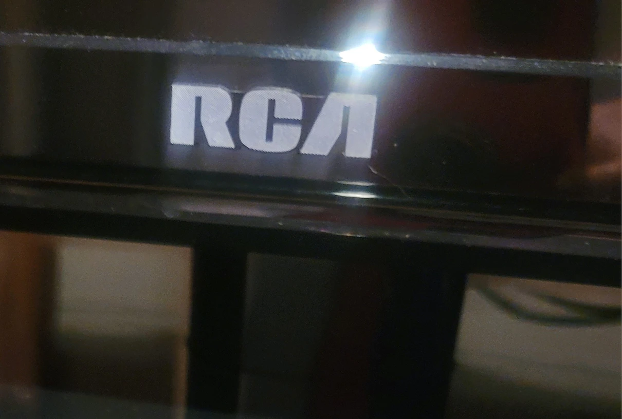 32" RCA TV is perfectly working condition $25 - photo 5