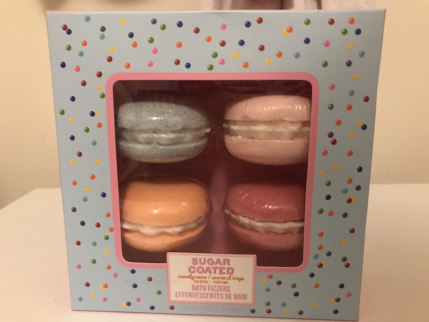 Bath bomb- candycane flavor
