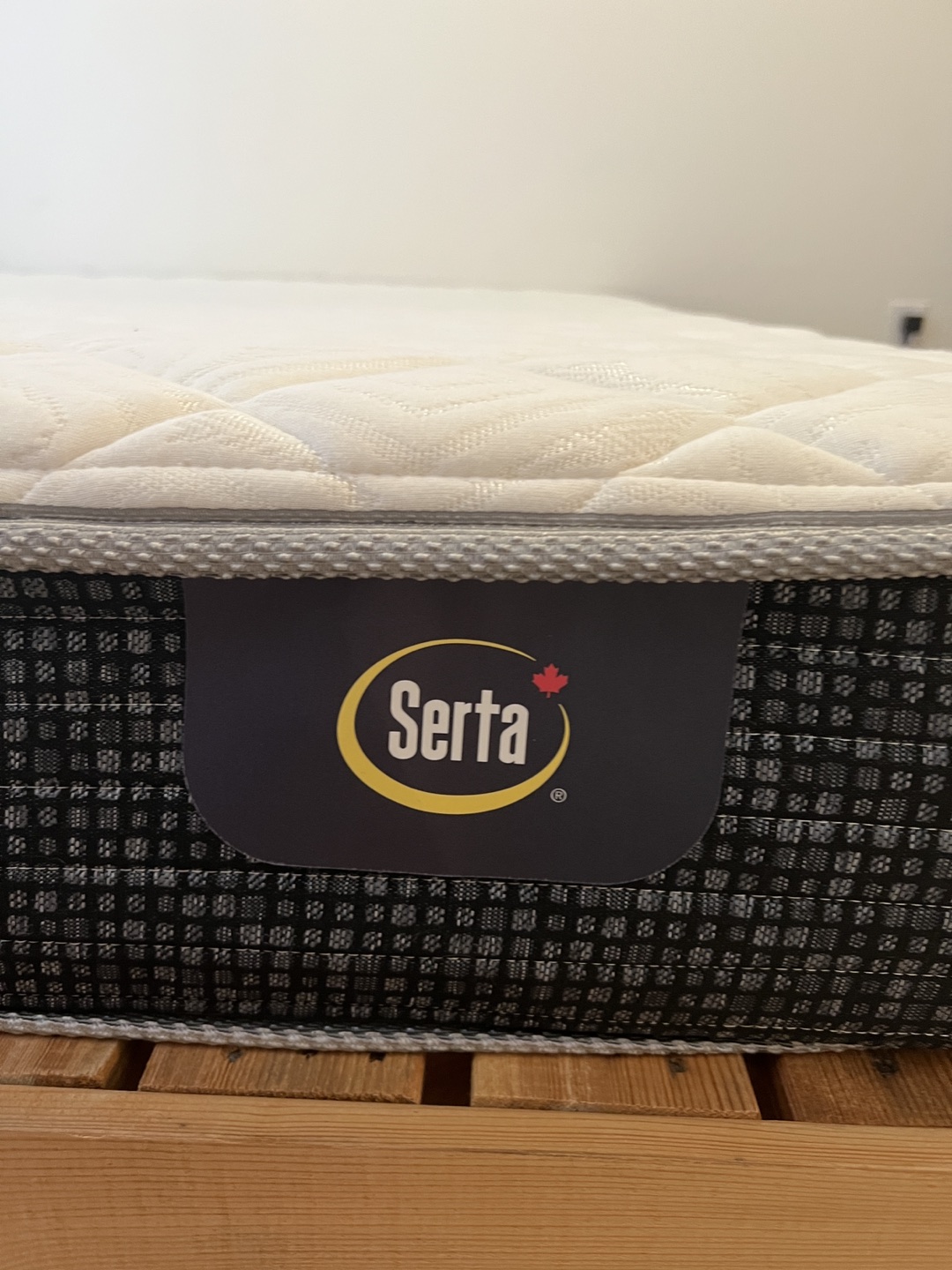 Queen size mattress - photo 2