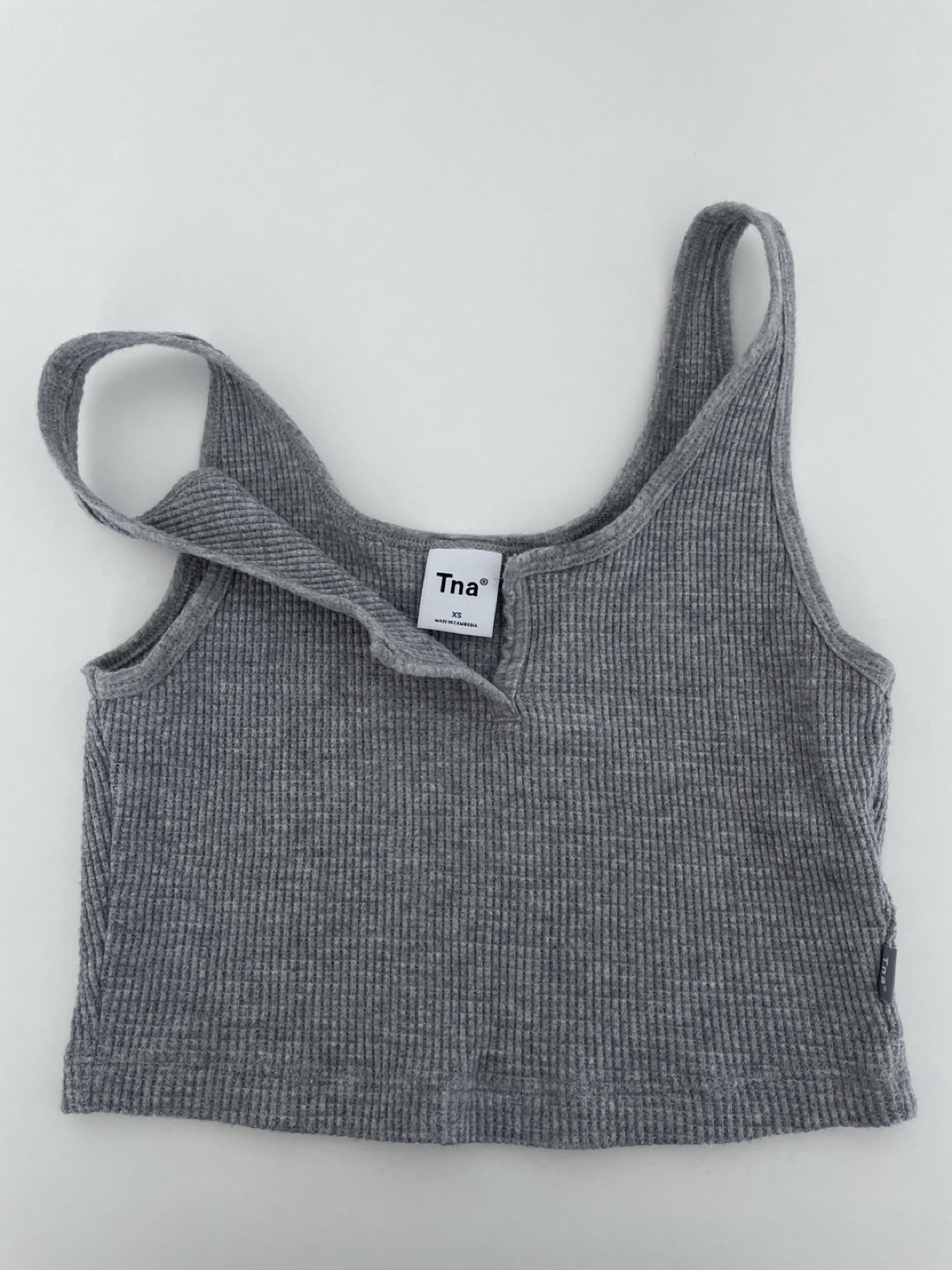 45 for all: Aritzia Tops & Sweatshirts - photo 2