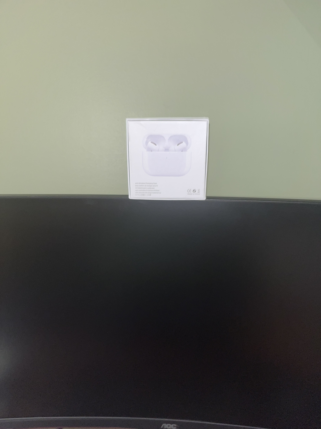 Apple Airpods 2nd Generation - photo 3