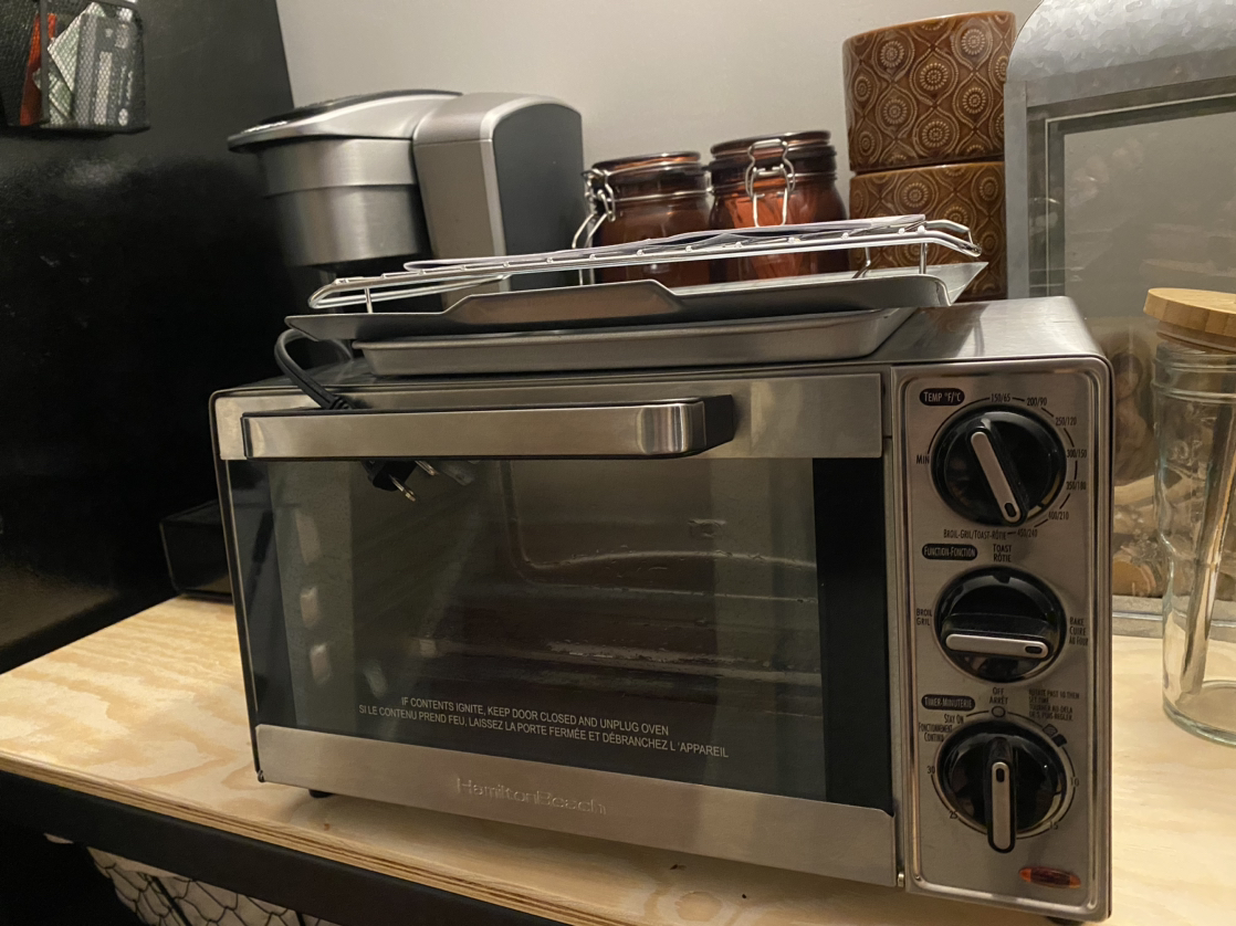 TOASTER OVEN, TEA SET & 3 CERAMIC JARS BAMBOO TOP LID thumbnail