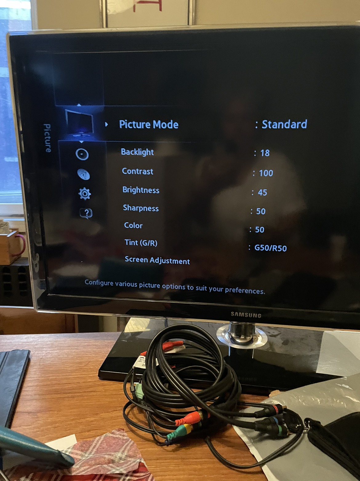 32” Samsung LED TV - photo 2